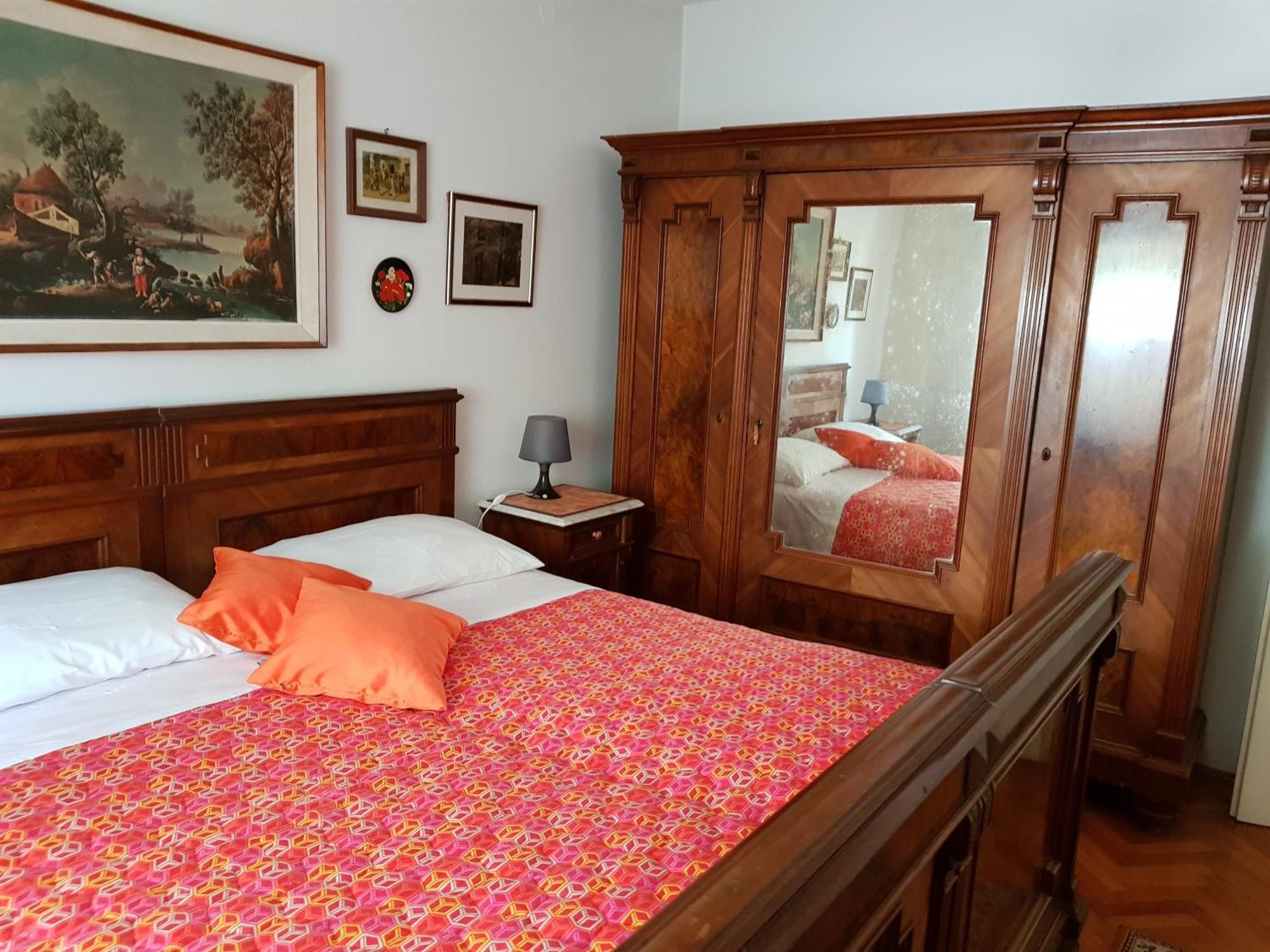 Renata Mare Apartments 로비니 외부 사진